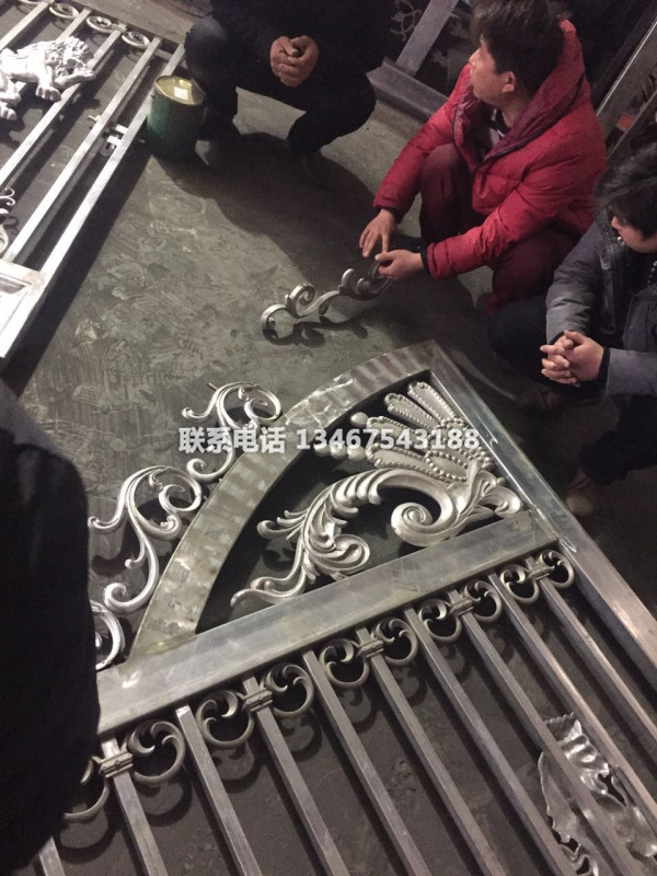 鋁藝圍欄