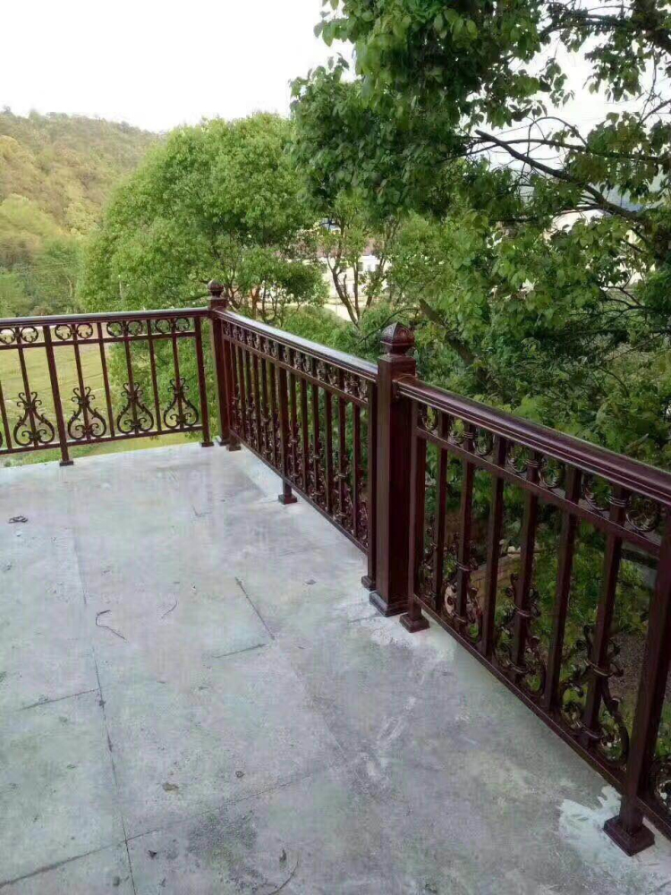 鋁藝護(hù)欄