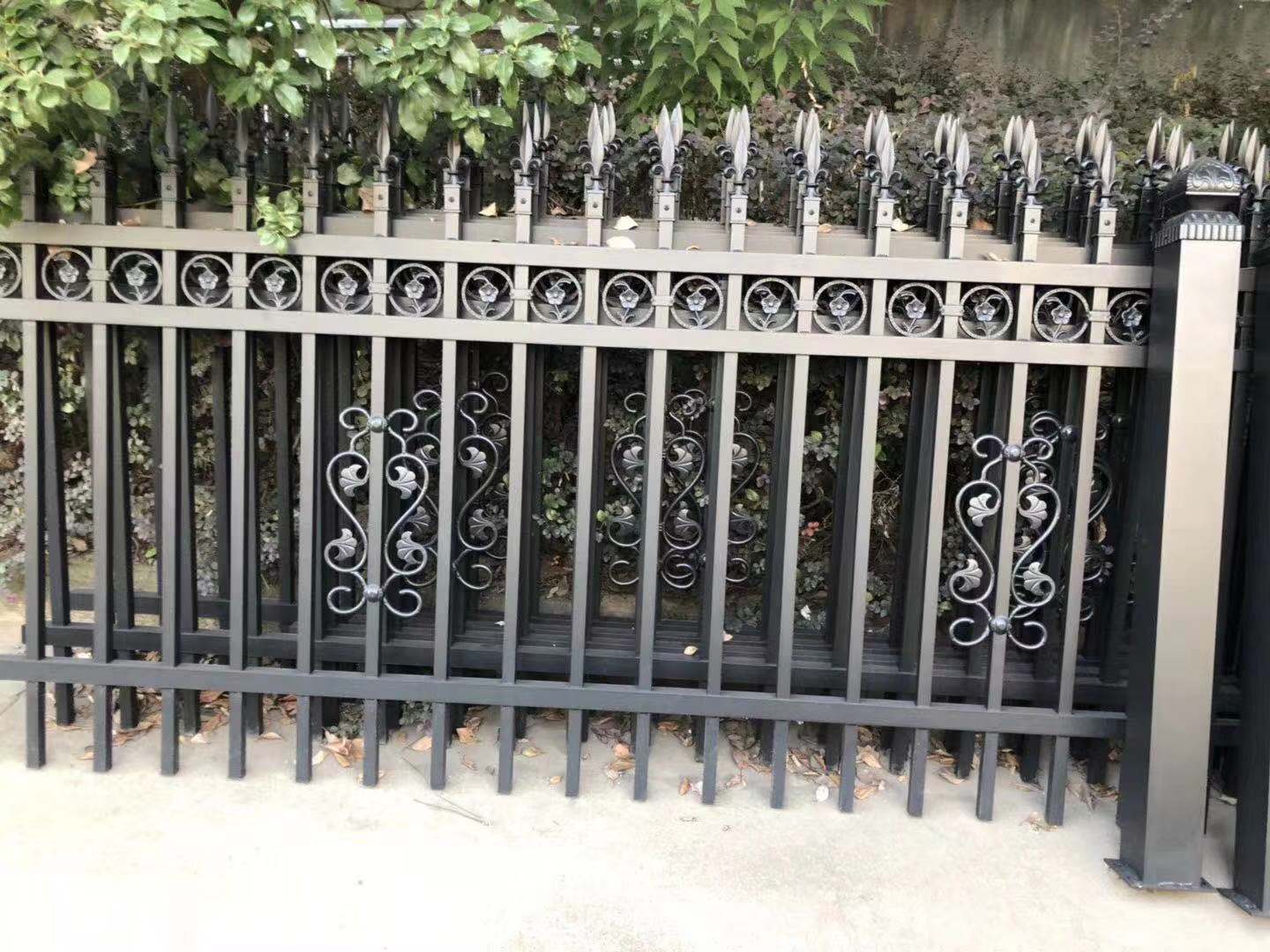 鋁藝護(hù)欄