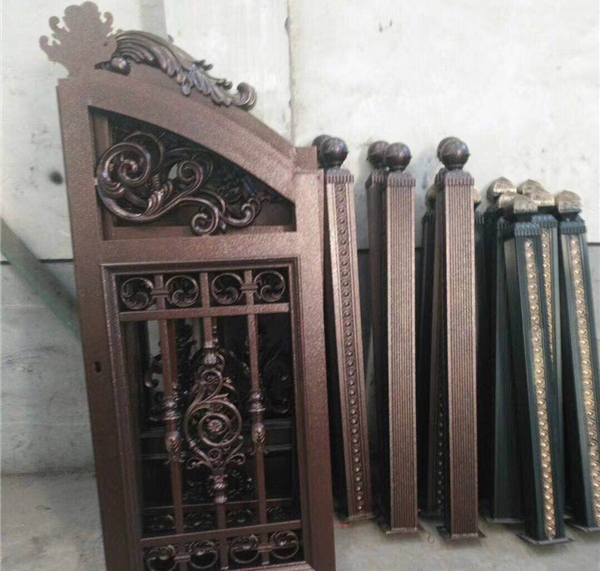 鋁藝護(hù)欄